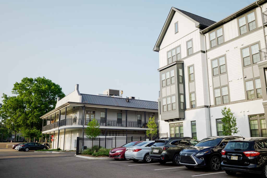 Ex retail and front at The Quarter House, Jackson, MS, 39216