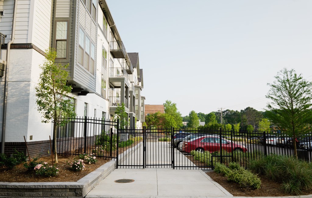 Side View at The Quarter House, Mississippi, 39216