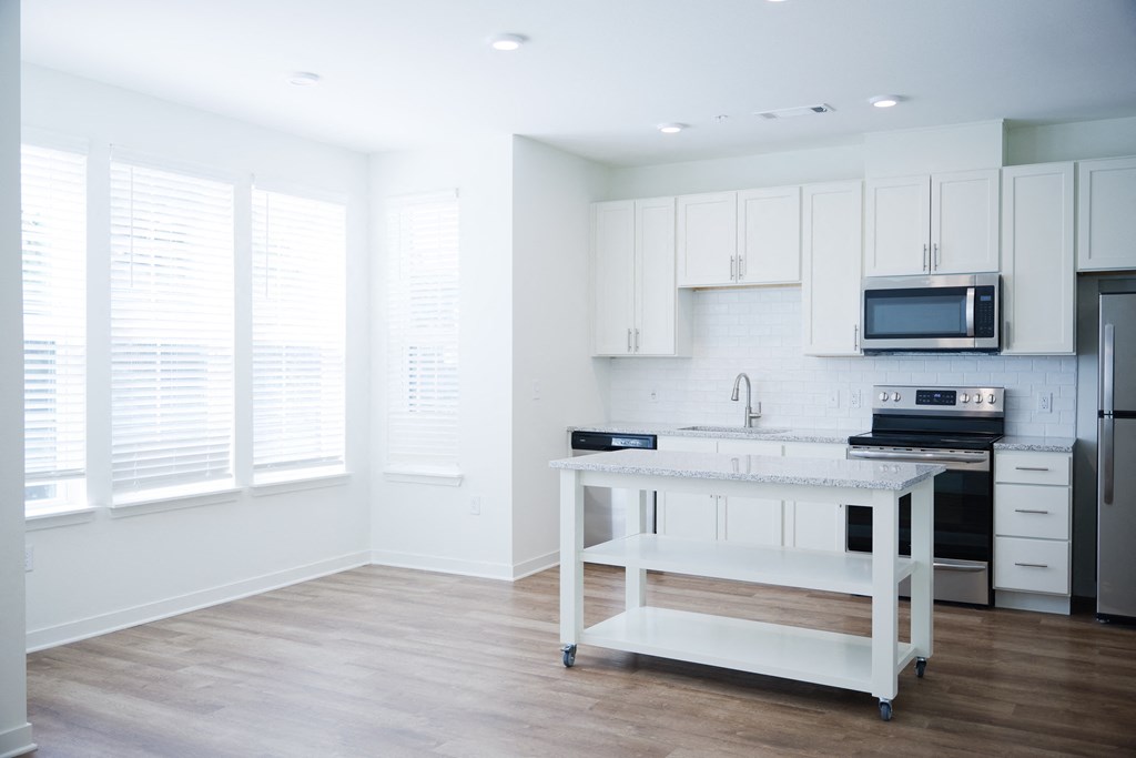 Kitchen with Moveable Island at The Quarter House, Mississippi, 39216