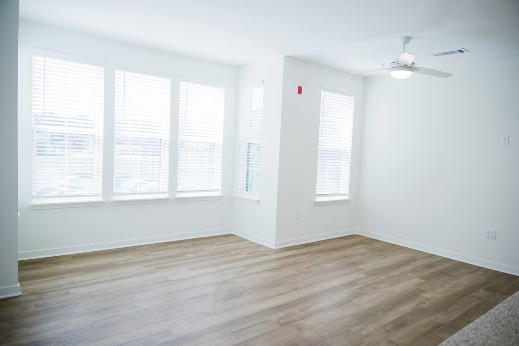 Living Area with Bay Windows at The Quarter House, Jackson, MS