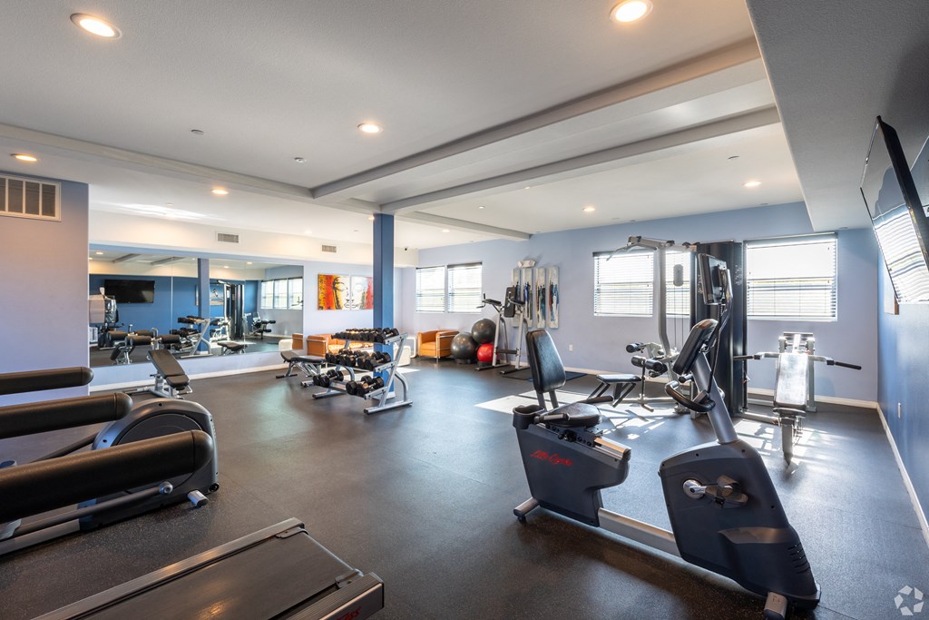 Fitness Center at Legacy Apartments, Northridge, 91325