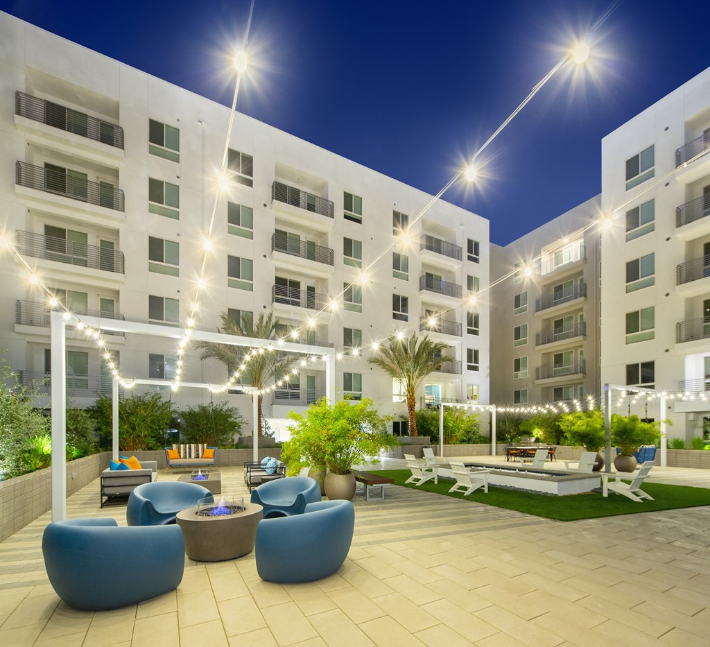 Outdoor Patio With Firepit at The Q Topanga, Woodland Hills, California