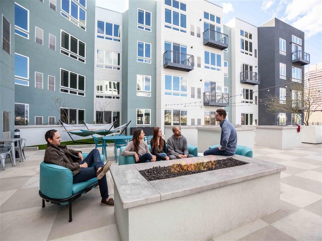 Circa Central Avenue