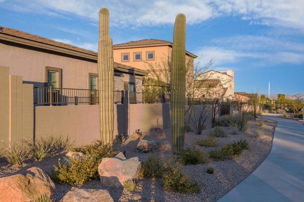 Pillar at Fountain Hills walking path