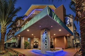 18525 N Scottsdale Rd 1 Bed Apartment for Rent - Photo Gallery 1