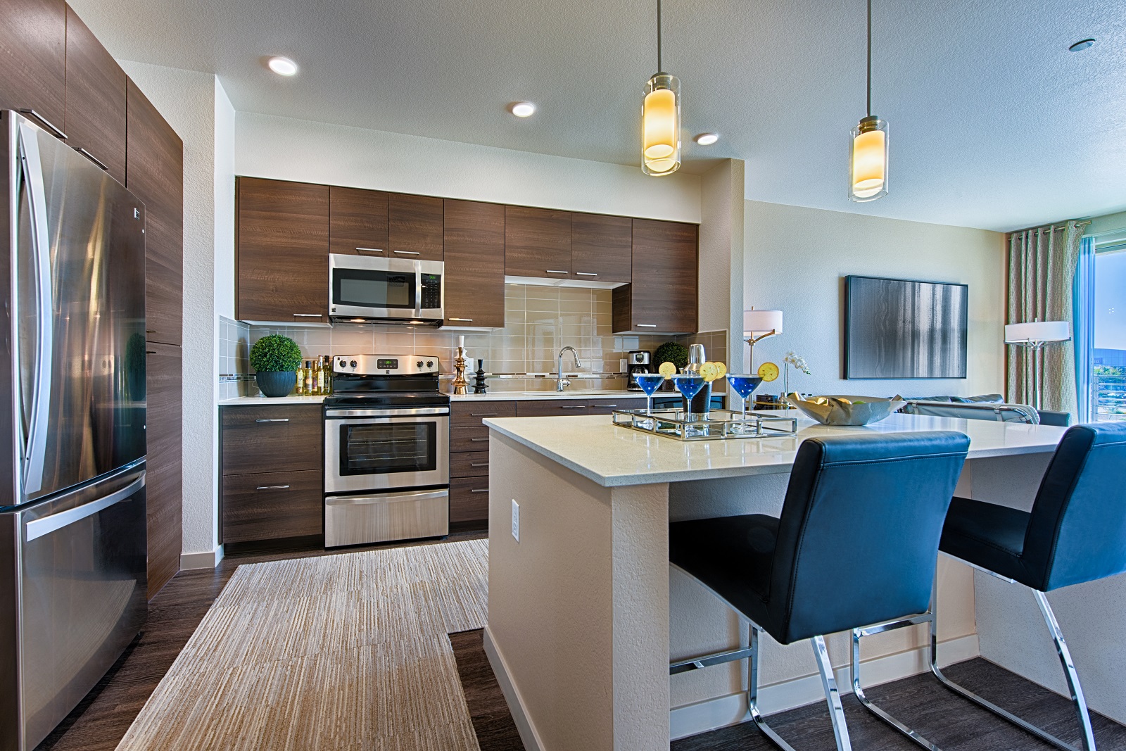 Large kitchens at The View at Cascade Apartments, Arizona, 85255