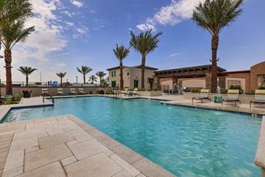 Poolside Relaxation Area - Photo Gallery 2