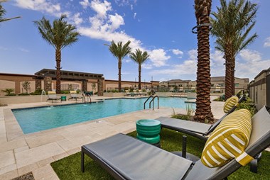10310 W. Beardsley Road 1-3 Beds Apartment for Rent - Photo Gallery 1