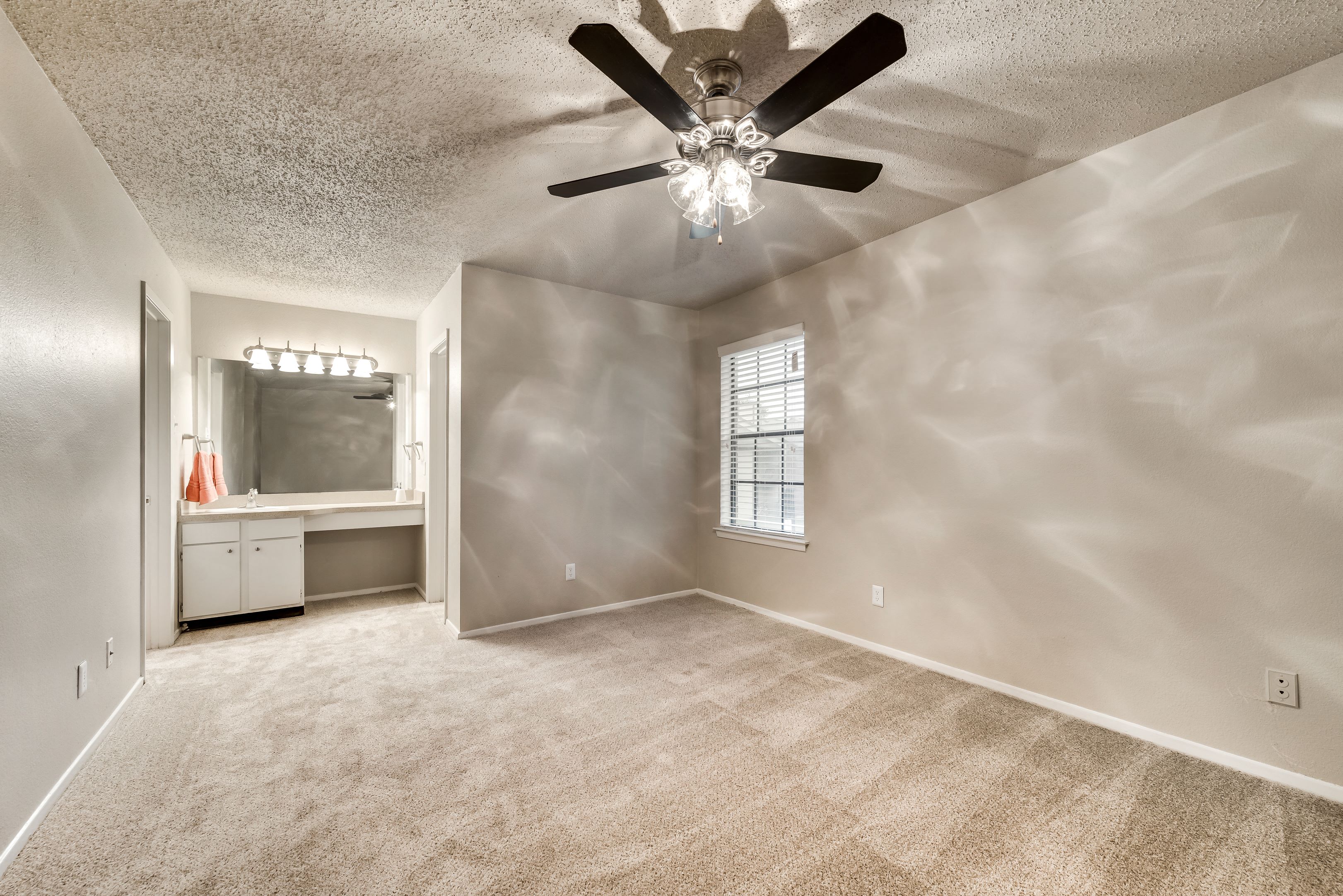 Z*The Place At Harvestree*