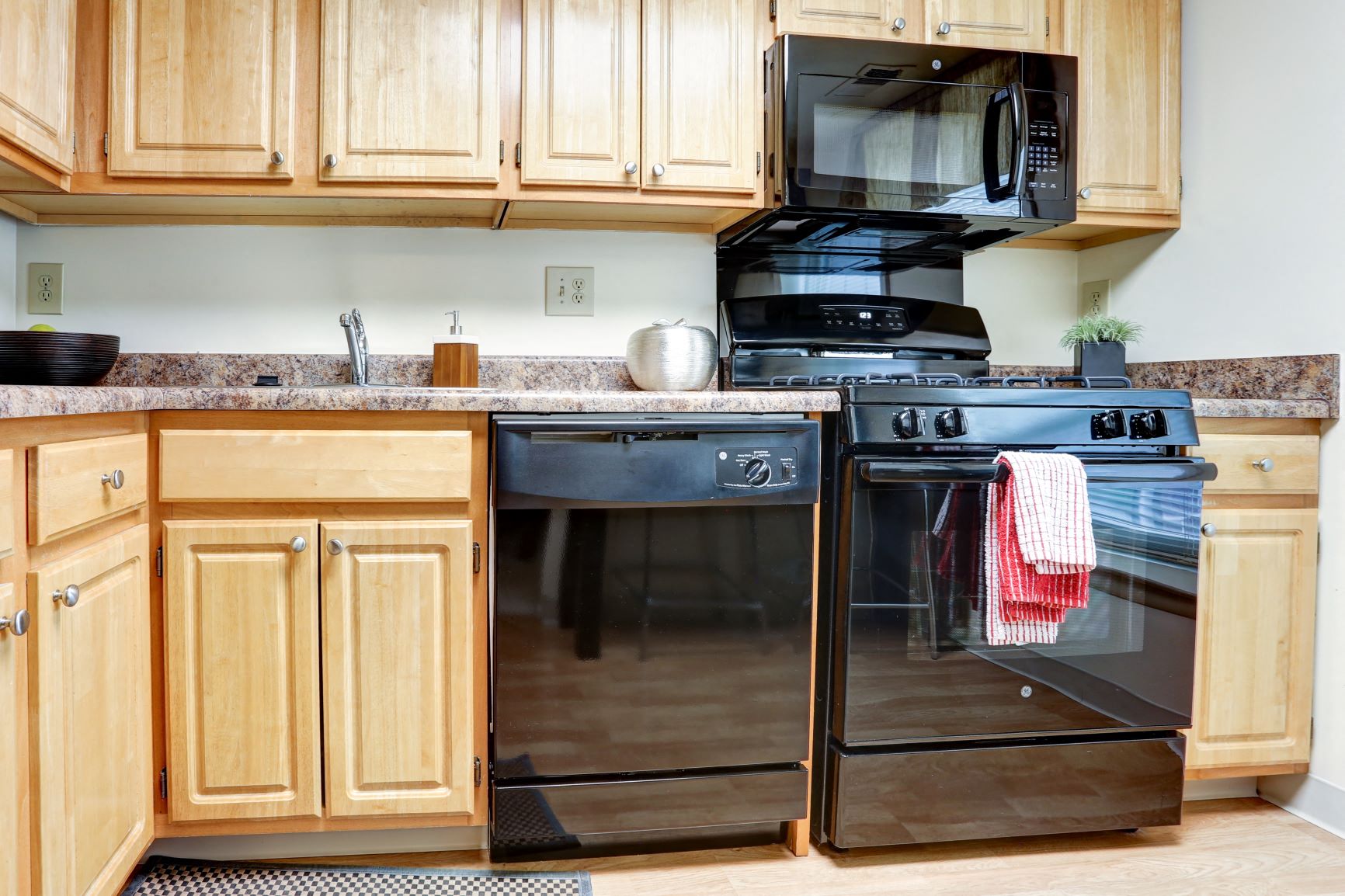 Springford Apartments