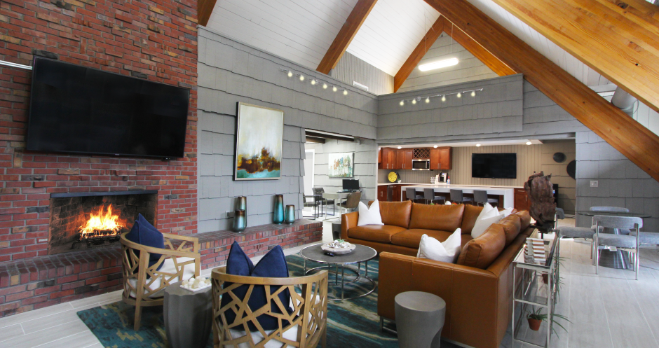 Luxury resident clubhouse with free wi-fi, resident kitchen, resident lounge, and meeting room at Alpine Village Apartments in La Vista, Nebraska