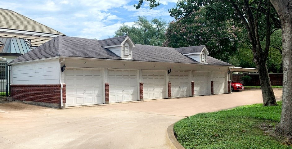Detached garages at Tuscany Apartments in Houston.