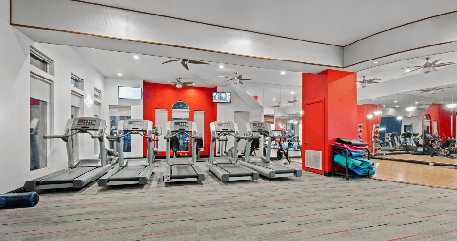 Luxury apartments in north Dallas with fitness center and aerobics center at The Saxony Apartments
