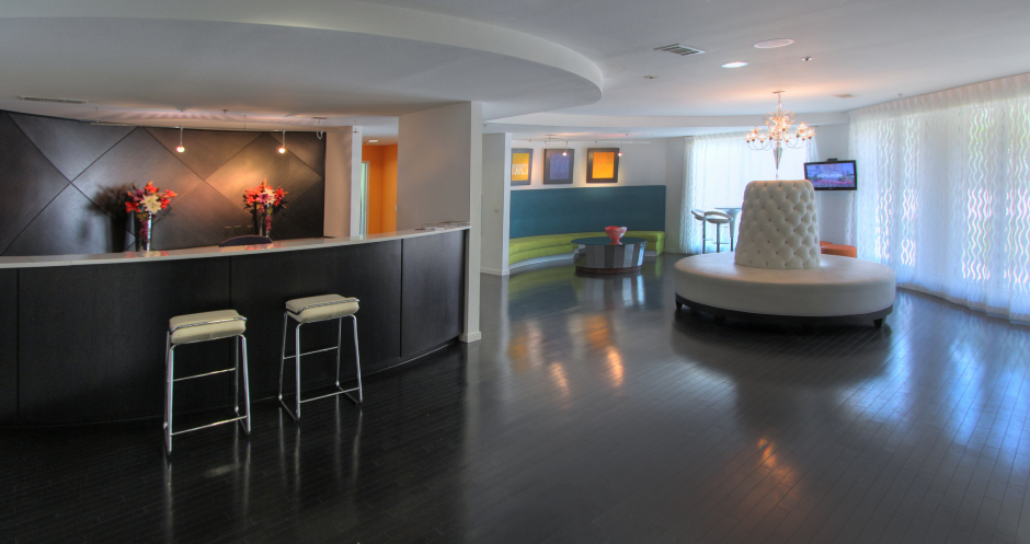 Leasing Office lobby at Delante Apartments in Las Colinas