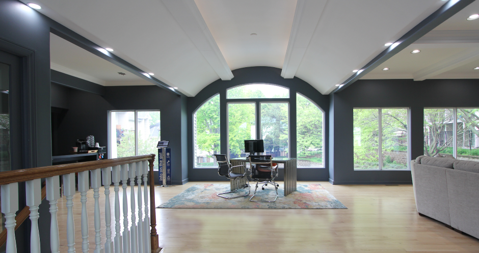 Recently remodeled large clubhouse with free wi-fi, resident lounge, and resident kitchen area at Kensington Woods Apartments in Omaha, Nebraska