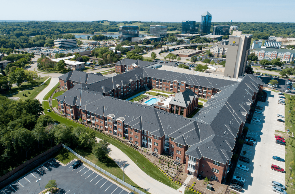 Luxury apartments in Bloomington Minnesota with brick exteriors and attached heated parking