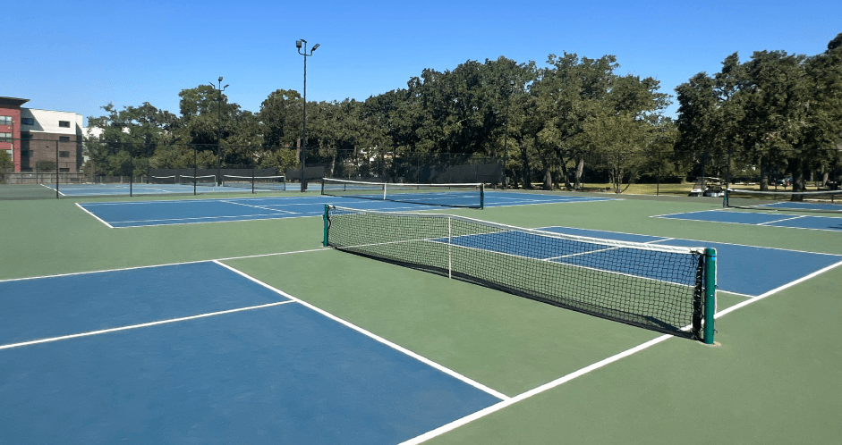 Tennis Courts at Woodlake Community Park near Woodlake on the Bayou Apartments, Houston Texas