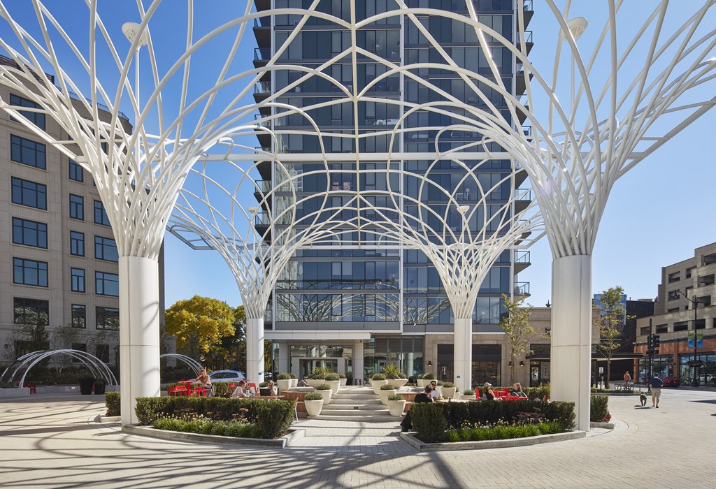 Central Plaza Hosts Community Events Year Round at The Apartments at Lincoln Common, Illinois