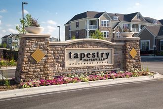Tapestry Naperville Apartments for Rent