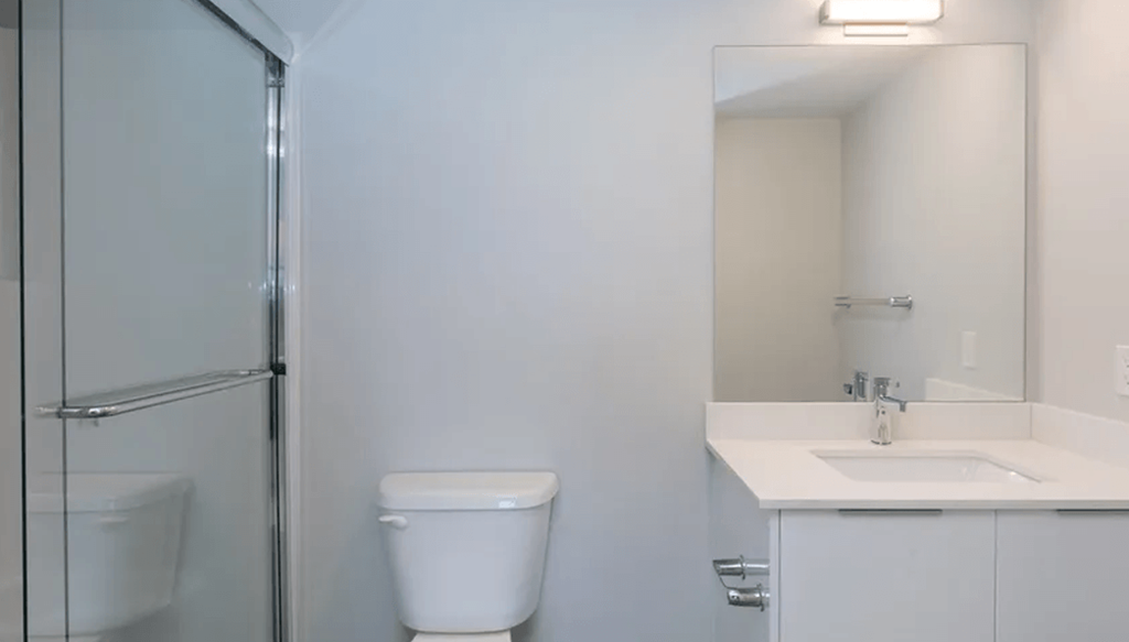 1849 Riverside Bathroom