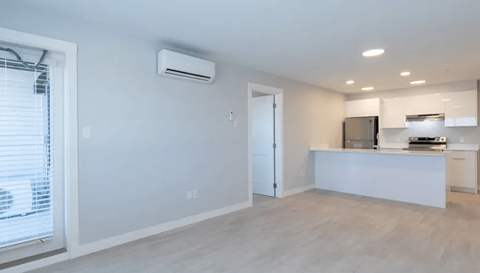 1849 Riverside Living Space