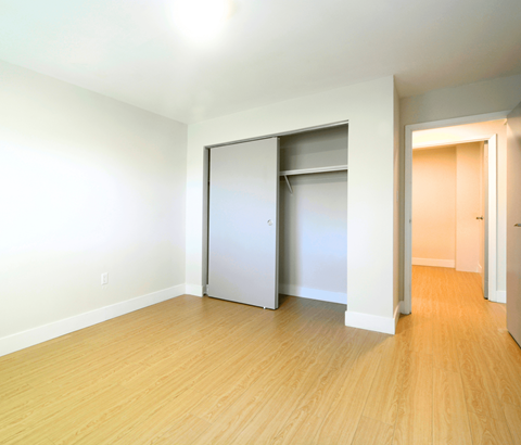 23 Glen Moir Bedroom