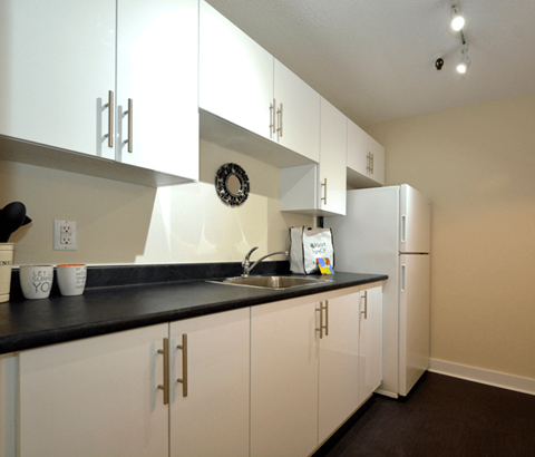 5-35 Harlington Kitchen Counter