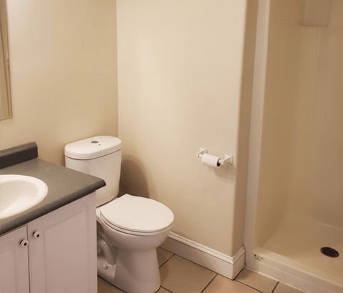 6087 South Bathroom