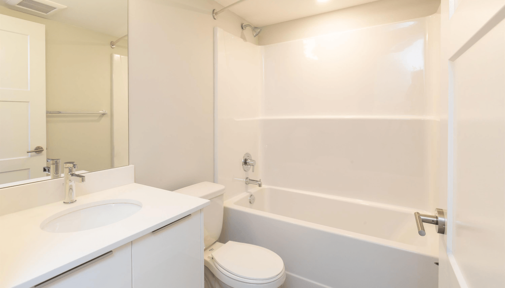 Crown Isle Boulevard Bathroom