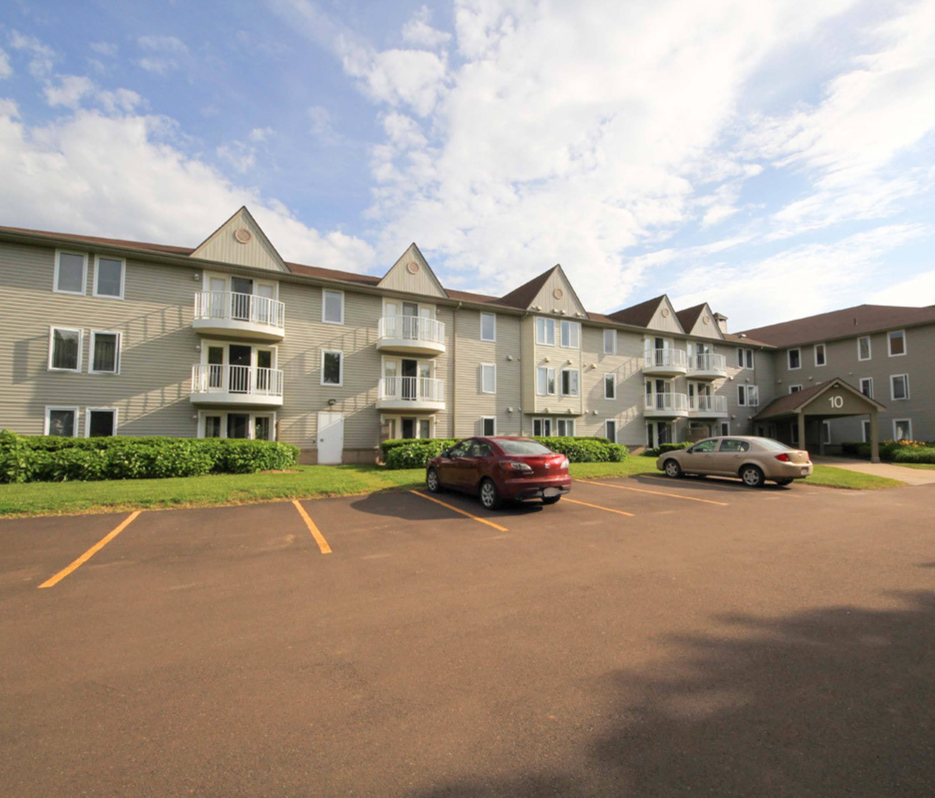2 bedroom apartment - Cambridge Court, Moncton - unit 208 4