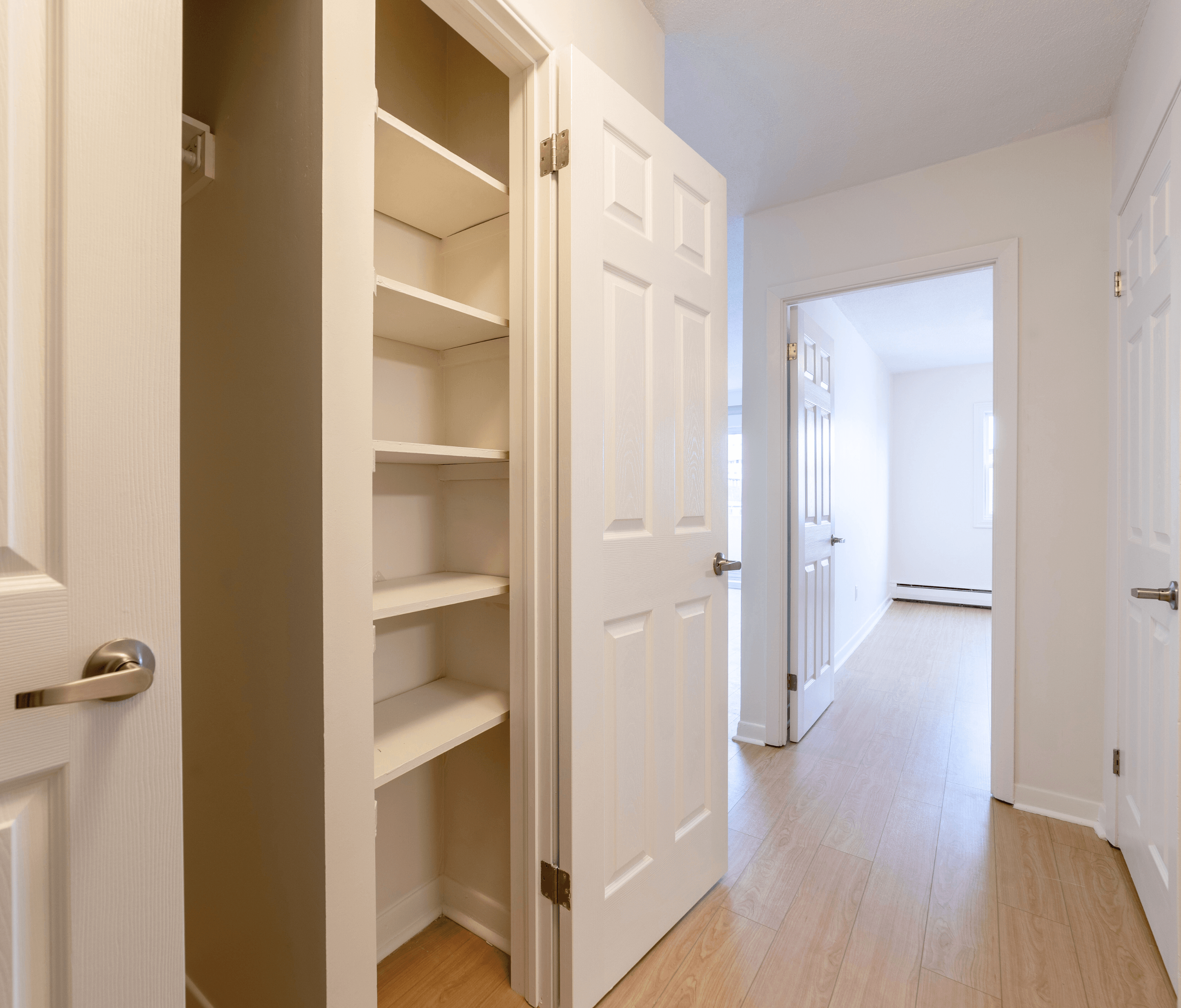 1 bedroom apartment - Carleton Towers, Saint John - unit 308 4
