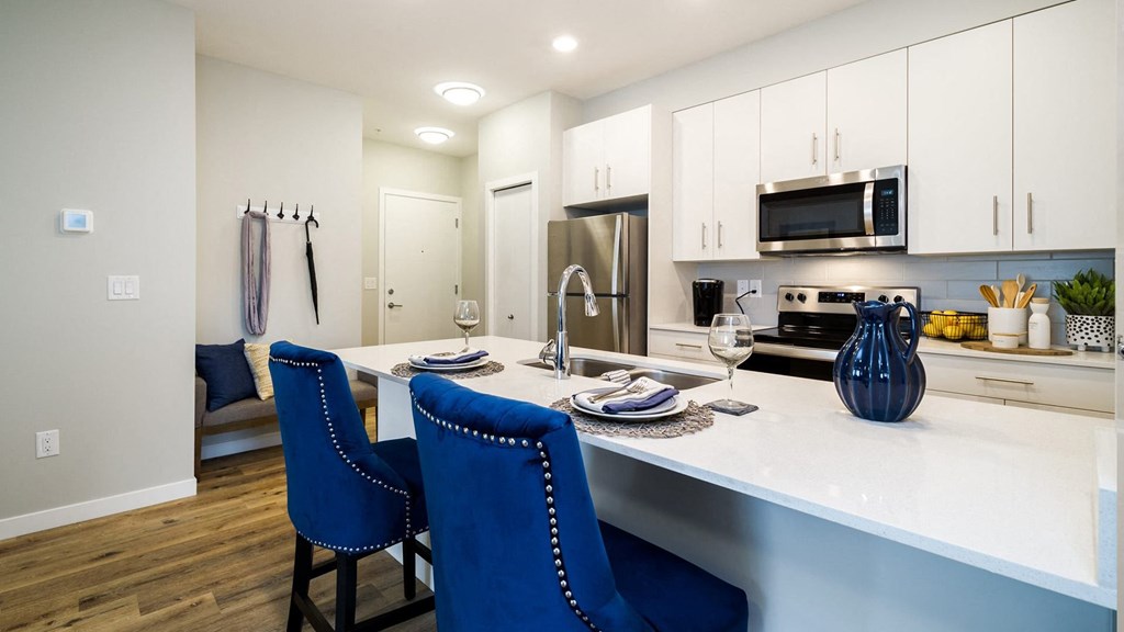 The Heartwood Kitchen WIth Breakfast Bar The Heartwood Kitchen WIth Breakfast Bar