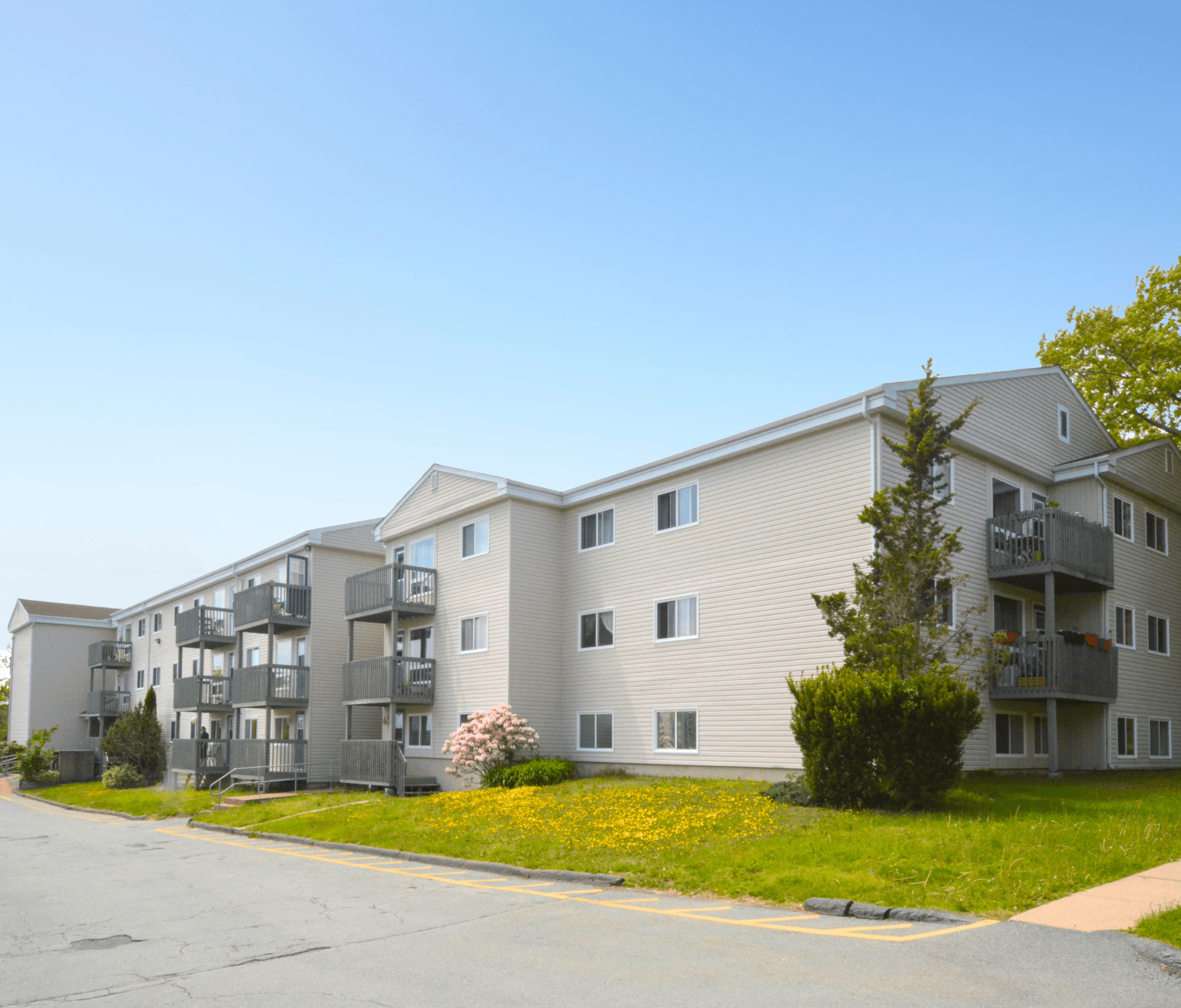 3 bedroom apartment - Hillcrest, Bedford - unit 305 3