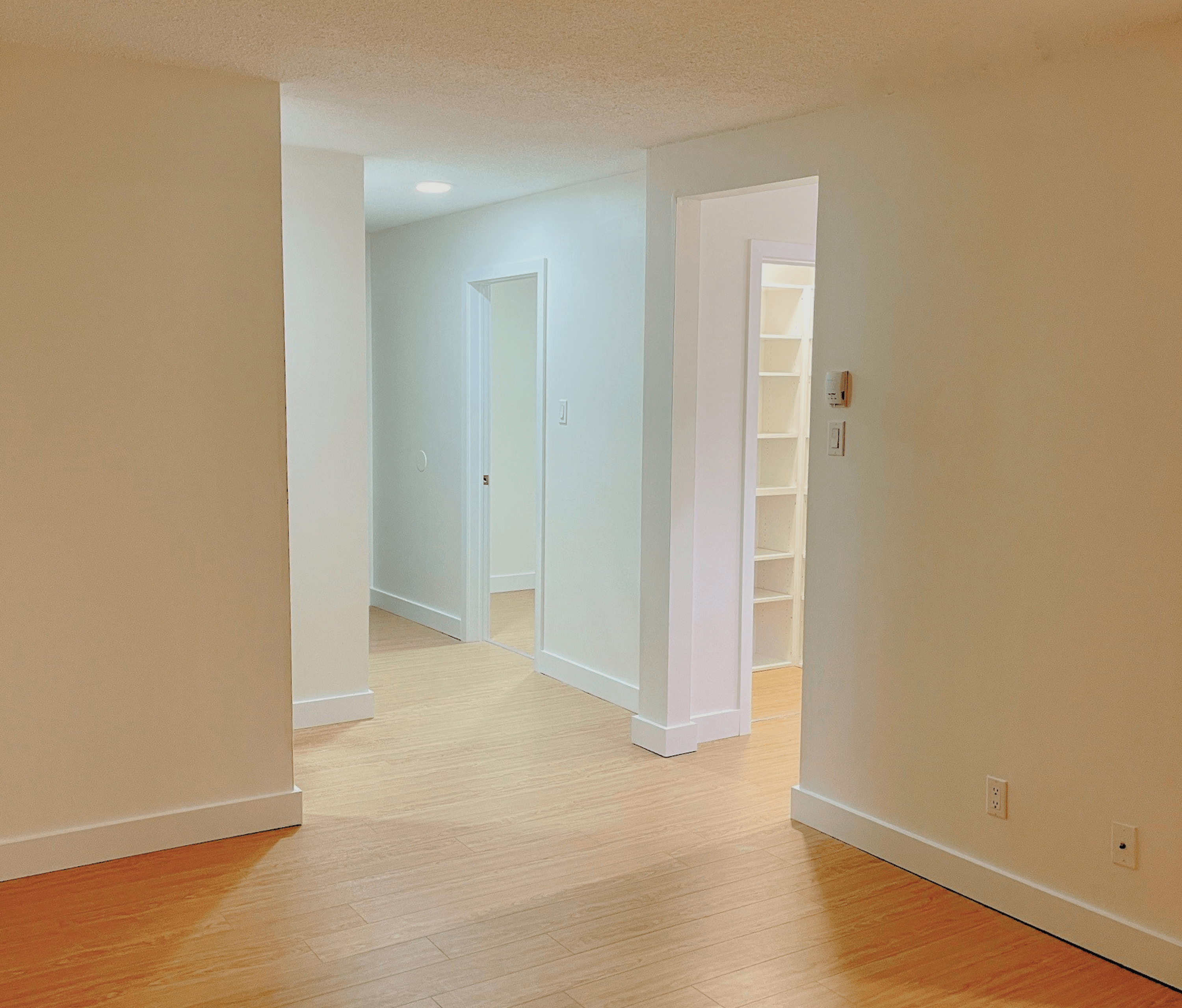 3 bedroom apartment - Hillcrest, Bedford - unit 305 4