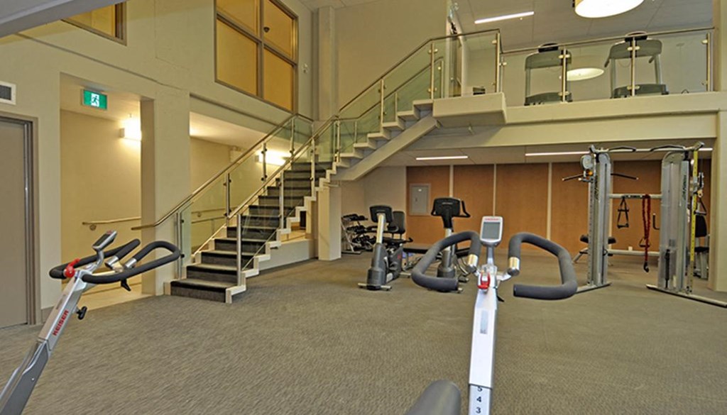 the gym at the apartments for rent