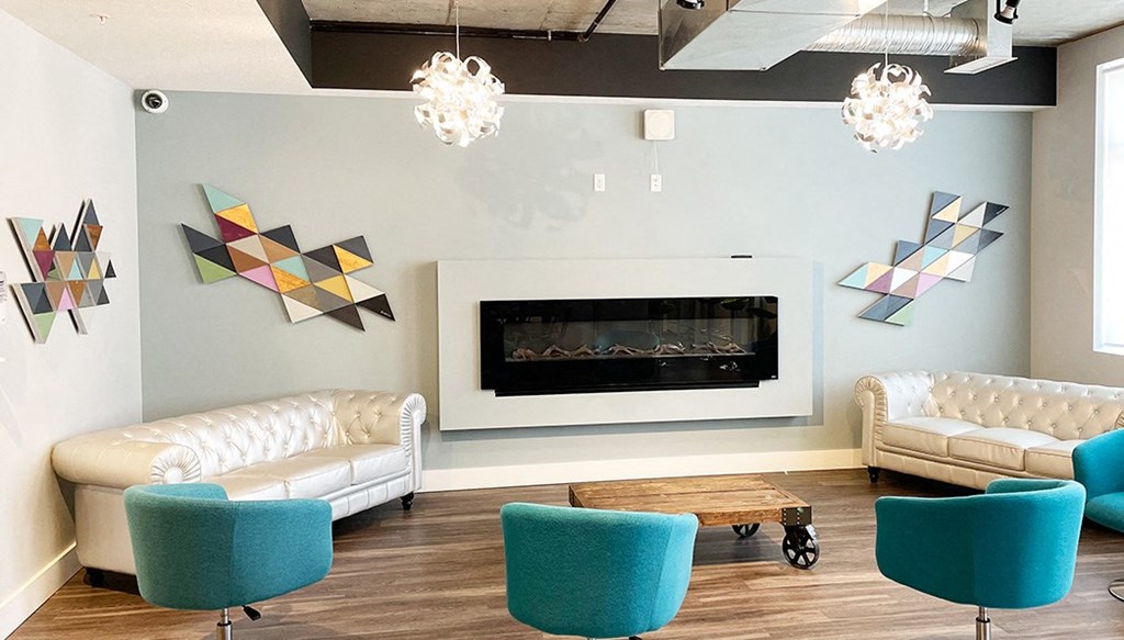 Vibe Lofts Cafe With Table & Chairs