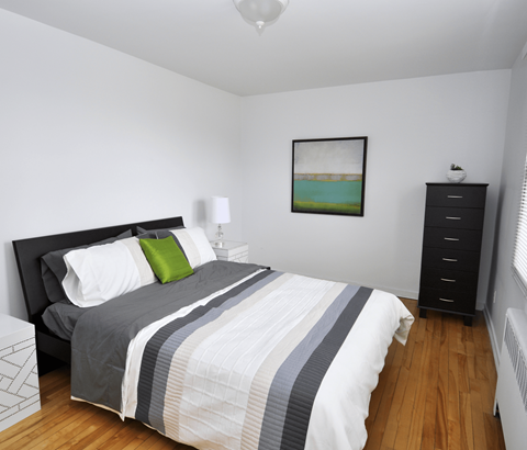 Victoria Gardens Bedroom