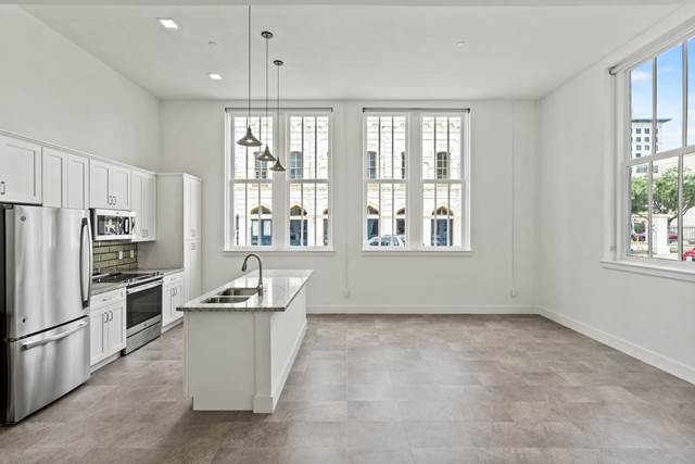 2-bedroom apartment at The USNB Apartments in Galveston, TX