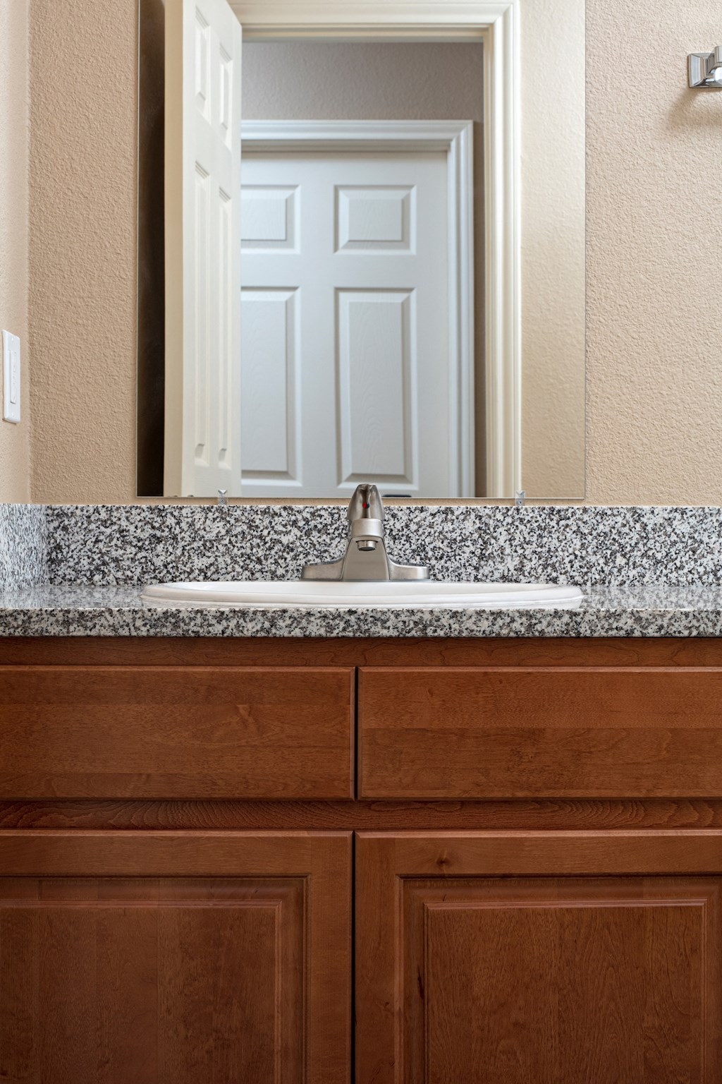 Pebble Creek Apartment Interiors