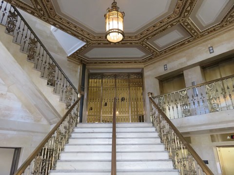 2201 Market St. Studio-2 Beds Apartment for Rent