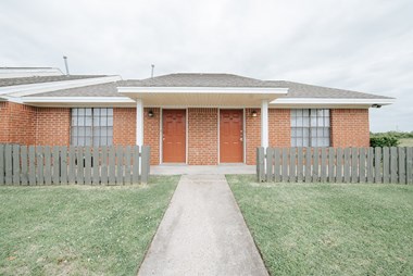 4201 Lake Arthur Dr. Studio Apartment for Rent