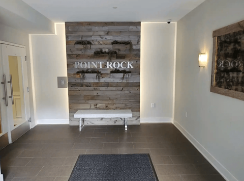 34 Oakwood Avenue 2 Beds Apartment for Rent