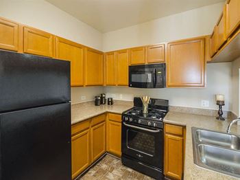 Kitchen Floor Plan at Remington Apartment Homes, Romeoville