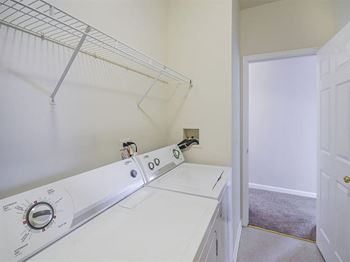 Model  In Unit Laundry at Remington Apartment Homes, Romeoville, IL