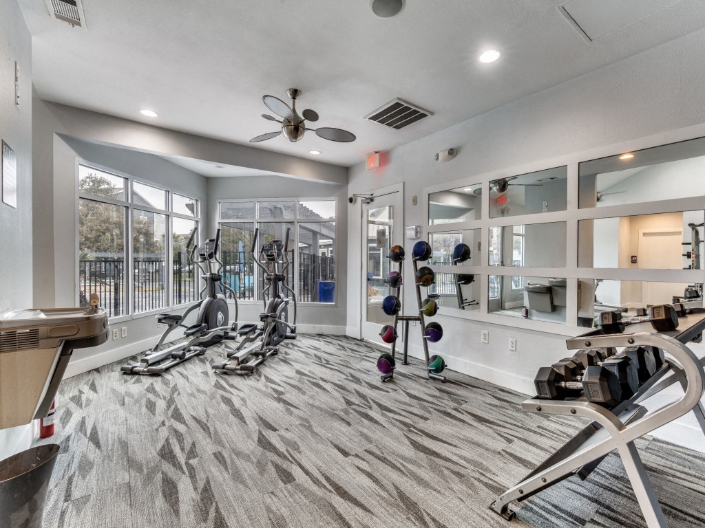 State-Of-The-Art Gym And Spin Studio State-Of-The-Art Gym And Spin Studio at Vibe on Riverside, Texas