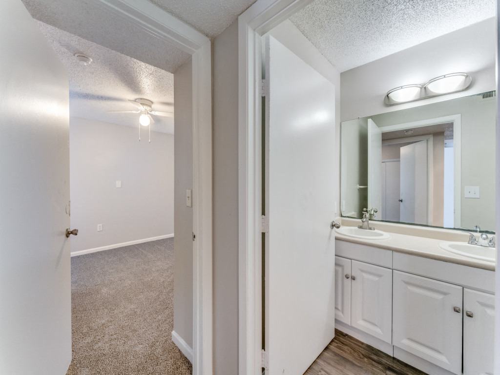 Bathroom at Vibe on Riverside, Austin