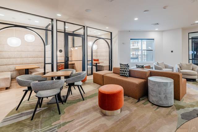 Studio apartment at Presidium Valley View in Farmers Branch, TX
