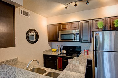 1515 Wickersham Lane 1-4 Beds Apartment for Rent - Photo Gallery 4
