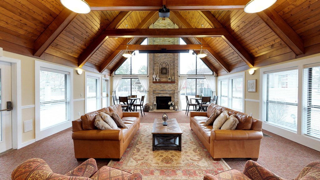 Clubhouse interior at Deercross Apartments, Cincinnati, OH, 45236