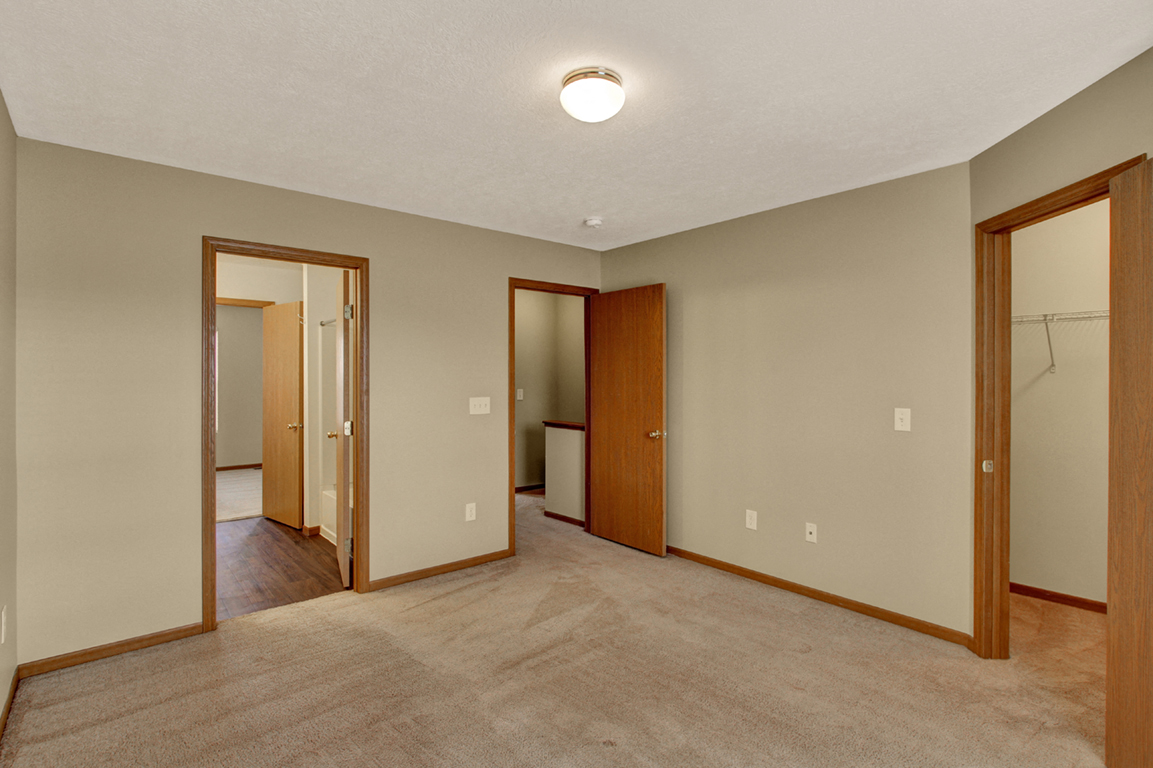Bedroom at Brookfield Village Apartments, Grove City